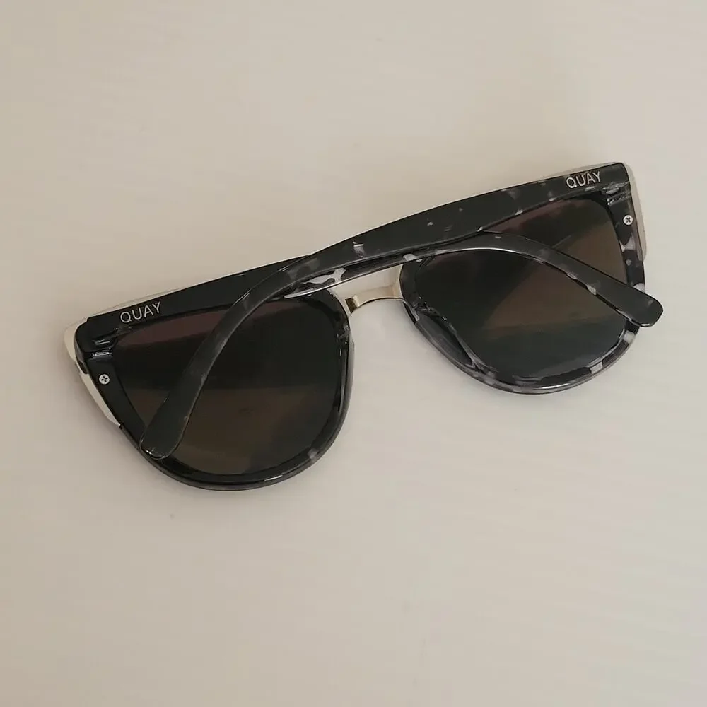 Women's Quay Australia My Girl Sunglasses Cat Eye Mirror lenses
